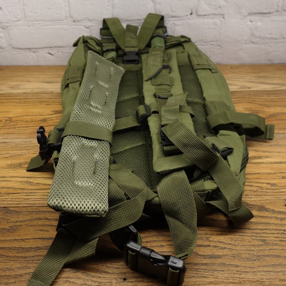 Outdoor Sport Green Tactical Backpack - Picture 6 of 7